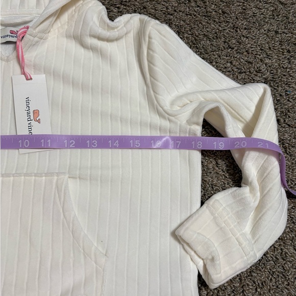Vineyard Vines Cream Ribbed Hoodie size 7/8 - Picture 6 of 6